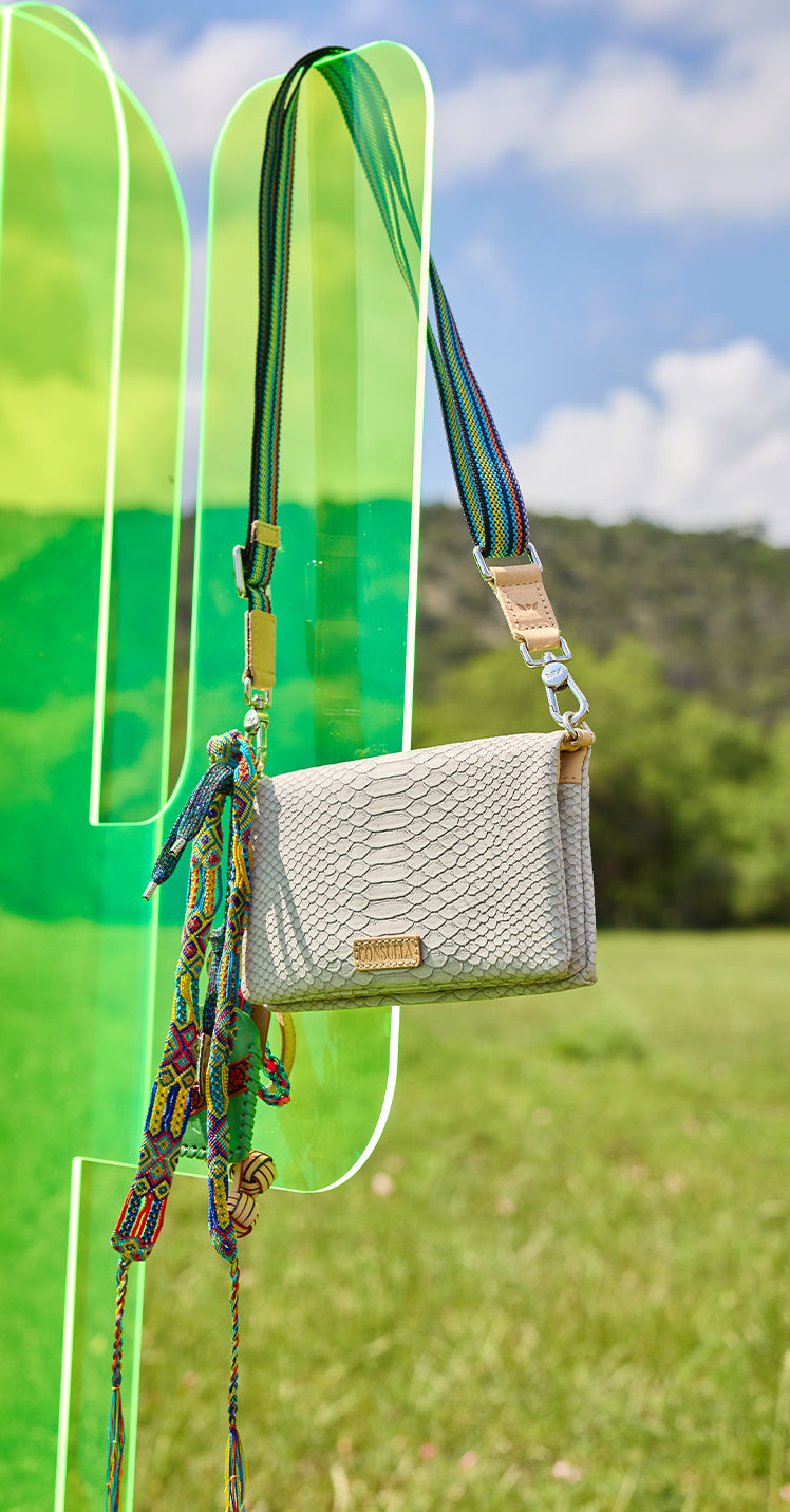 Fred De La Bretoniere Crossbody Bag Marianneke Brown - Maat ONESIZE Fred De La Bretoniere Crossbody Bag Marianneke Brown - Maat ONESIZE