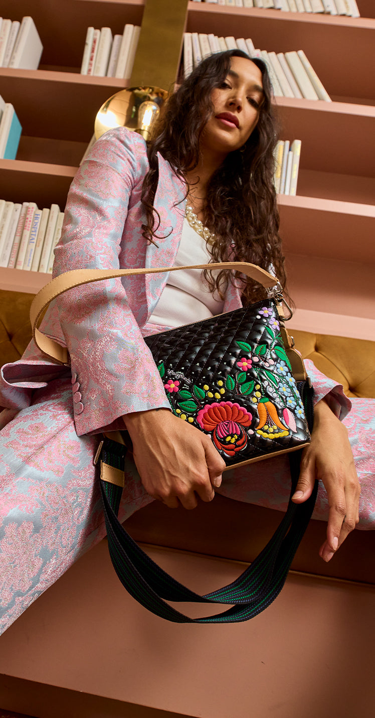 COZ ポシェットフラワーバッグ Crossbody Bag | Bronzer Midtown | Consuela