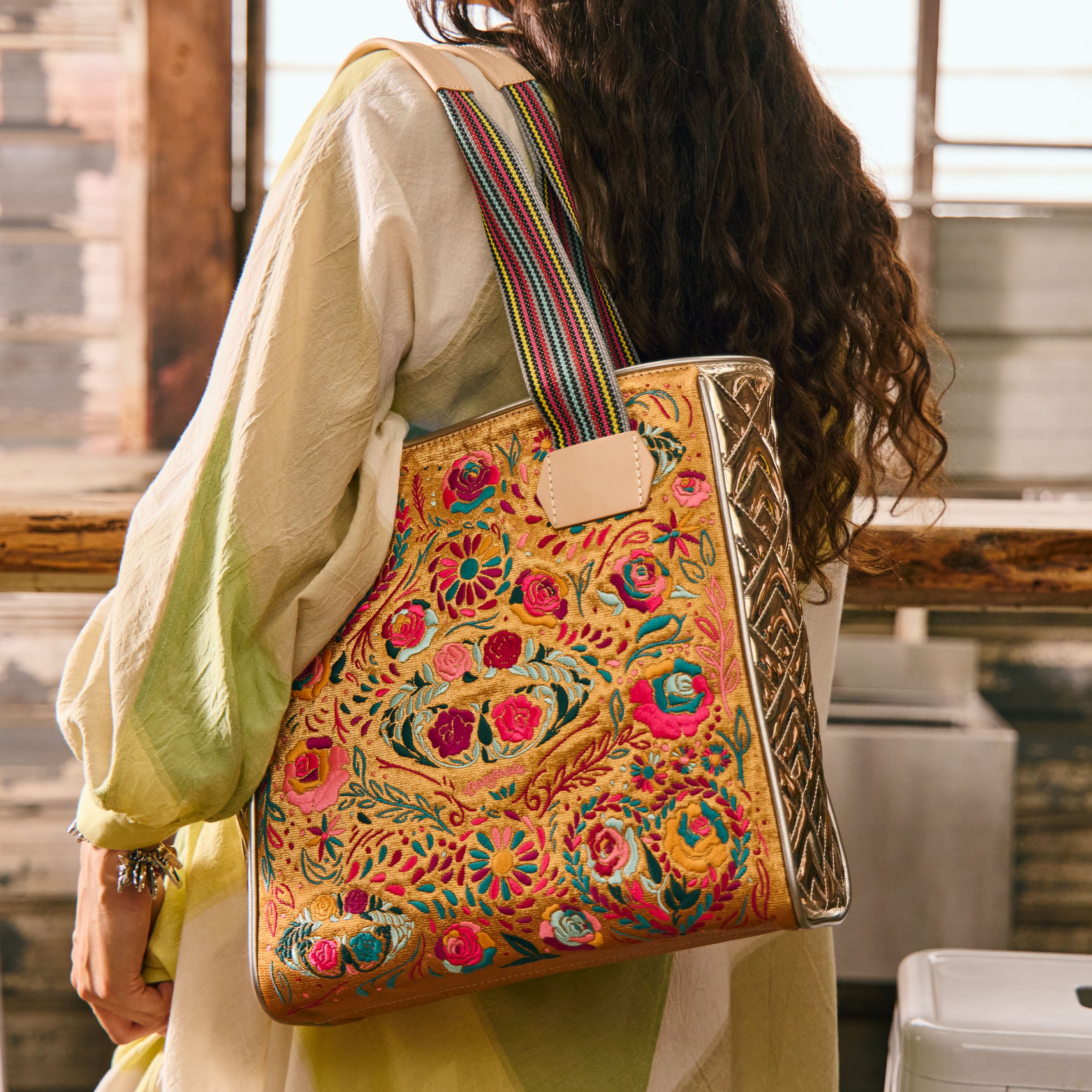 Bronzer Classic Tote