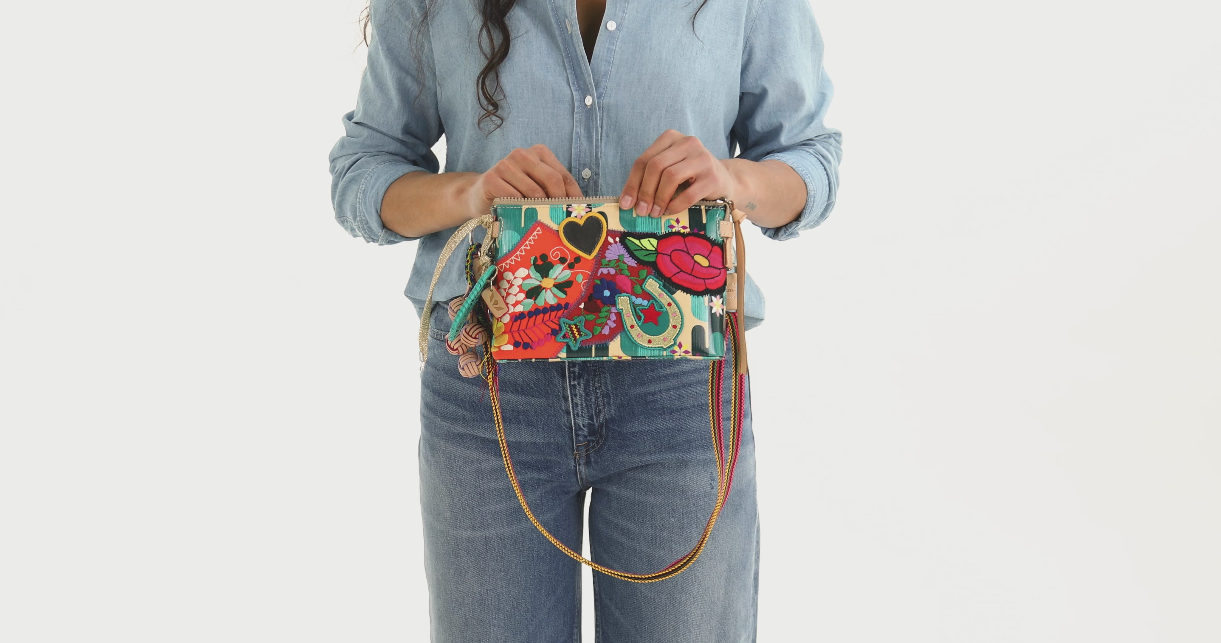 Dezi Midtown Crossbody – Consuela